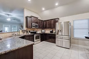 1005 Oarlock Dr, Crowley, TX 76036 - Photo 22