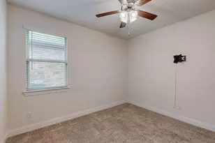 10925 Klondike Ln, Aubrey, TX 76227 - Photo 26