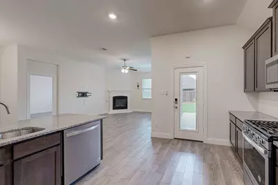 10925 Klondike Lane, Aubrey, TX 76227 - Photo 10