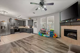517 Zachum Dr, Arlington, TX 76002 - Photo 8