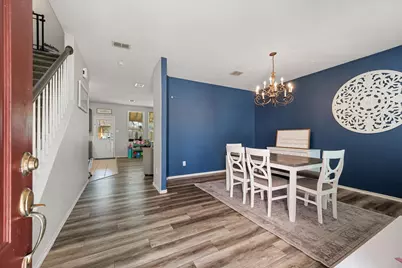 517 Zachum Drive, Arlington, TX 76002 - Photo 2