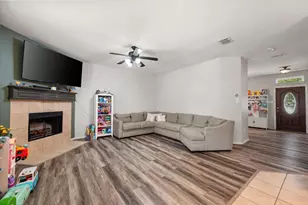 517 Zachum Dr, Arlington, TX 76002 - Photo 8