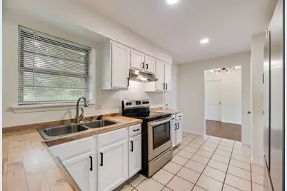 1959 Hillburn Drive, Dallas, TX 75217 - Photo 14