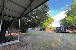 385 Main St, Dorchester, TX 75459 - Photo 18