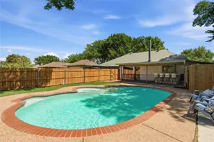 1561 Winter Park Ln, Lewisville, TX 75077 - Photo 30