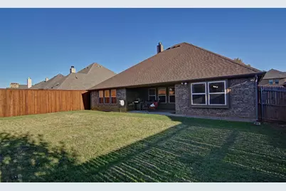 2752 Elmwood Drive, Burleson, TX 76028 - Photo 22