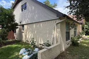 10940 Ferndale Rd, Dallas, TX 75238 - Photo 2