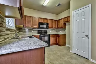 702 E College St, Princeton, TX 75407 - Photo 10