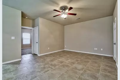 702 E College Street, Princeton, TX 75407 - Photo 14