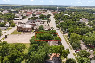 320 E Franklin St, Hillsboro, TX 76645 - Photo 36