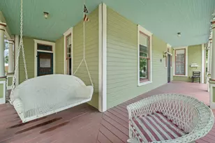 320 E Franklin St, Hillsboro, TX 76645 - Photo 6