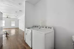 2830 Tanner St, Dallas, TX 75215 - Photo 14