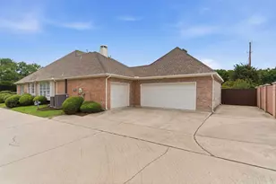 6100 Brookhollow Dr, Plano, TX 75093 - Photo 30