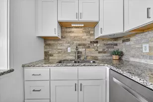6211 W Northwest Hwy, Dallas, TX 75225 - Photo 10