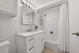 6211 W Northwest Hwy, Dallas, TX 75225 - Photo 24