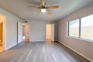 1906 Stockton Trail, Grand Prairie, TX 75052 - Photo 4