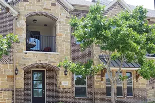 2533 Gramercy Park Dr, Flower Mound, TX 75028 - Photo 2