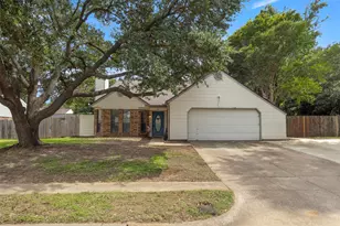 508 Sage Ln, Euless, TX 76039 - Photo 2