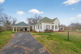517 S Boyd St, Lindale, TX 75771 - Photo 2