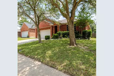 7234 Summit Parc Drive, Dallas, TX 75249 - Photo 1