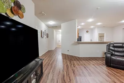 7234 Summit Parc Drive, Dallas, TX 75249 - Photo 10