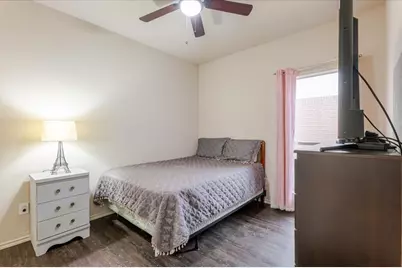 7234 Summit Parc Drive, Dallas, TX 75249 - Photo 16