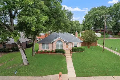 425 Alpine Drive, DeSoto, TX 75115 - Photo 38