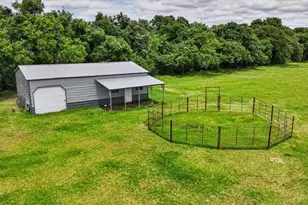 498 Dexter Ln, Poolville, TX 76487 - Photo 30