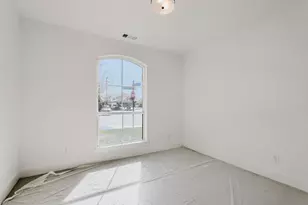 100 Enclave Dr, Lakewood Village, TX 75068 - Photo 18