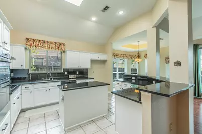 1410 Holveck Drive, Cedar Hill, TX 75104 - Photo 6