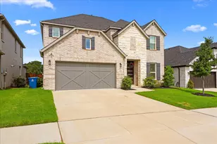 200 Lakeview Dr, Oak Point, TX 75068 - Photo 2