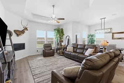 3601 Arabella Way, Aubrey, TX 76227 - Photo 4