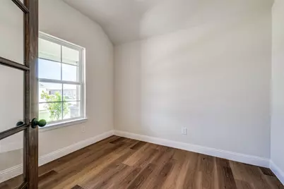 200 Clay Ranch, Valley View, TX 76272 - Photo 6