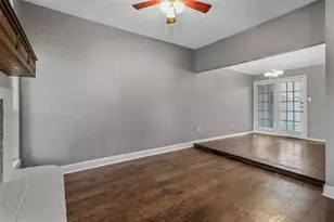814 Custer St, Arlington, TX 76014 - Photo 8