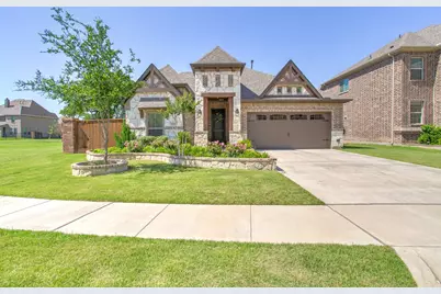 2715 Sky Ridge Road, Arlington, TX 76001 - Photo 1