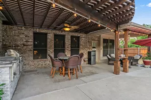 5733 Coleto Creek Cir, Fort Worth, TX 76179 - Photo 8