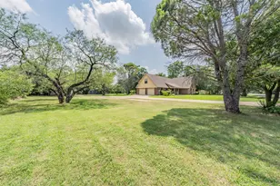 800 Stella Mae Dr, Fort Worth, TX 76028 - Photo 38