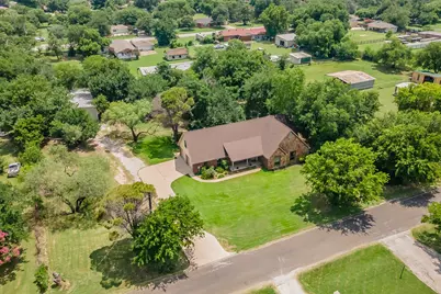 800 Stella Mae Drive, Fort Worth, TX 76028 - Photo 4