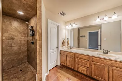 800 Stella Mae Drive, Fort Worth, TX 76028 - Photo 18