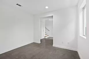 4713 Bryan St, Dallas, TX 75204 - Photo 6