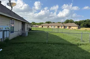 121-127 Sunburst Ct, Weatherford, TX 76087 - Photo 30
