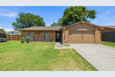 5821 Maiden Lane, Fort Worth, TX 76131 - Photo 1