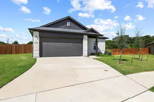 2916 Rosemary Dr, Sherman, TX 75092 - Photo 2