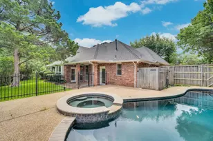 1907 Timber Ridge Ct, Cedar Hill, TX 75104 - Photo 32