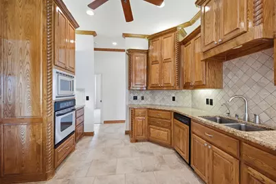 1614 Crow Creek Drive, Granbury, TX 76049 - Photo 12
