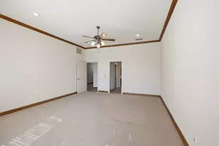 1614 Crow Creek Dr, Granbury, TX 76049 - Photo 20