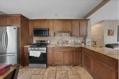 230 W Jerden Lane, Dallas, TX 75208 - Photo 10