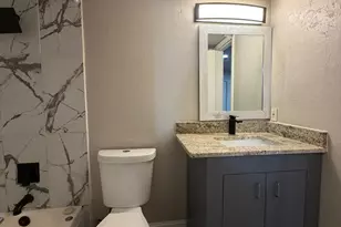 2304 Balsam Dr, Arlington, TX 76006 - Photo 10