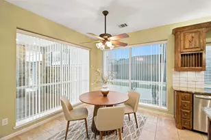 905 Silverthorne Trail, Highland Village, TX 75077 - Photo 6