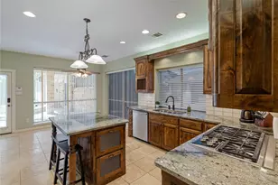 905 Silverthorne Trail, Highland Village, TX 75077 - Photo 6